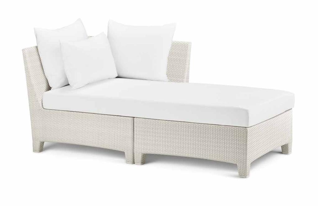 Daybed left Design by Richard Frinier Item code: 027003 + 027037 Weight 18,5 kg/41 lbs Volume 1,09 m³/39 cu ft COM (Customer Own Material): 4,90 m/6.