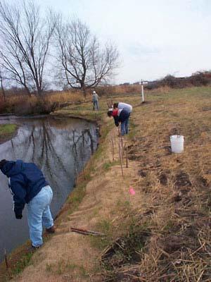 Vermillion River, Dakota County Many stream channel restoration projects have been completed along the Vermillion River since the late 1990 s.