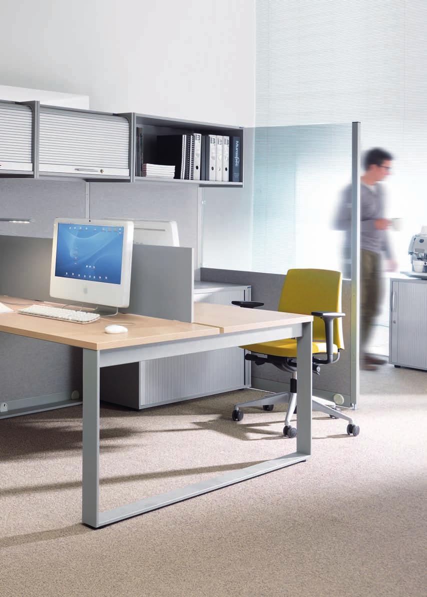 The partition walls are very useful in a situation when the performed tasks required concentration and silence.