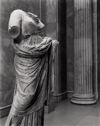 401 LIYANAGE. P, & HETTIARACHCHI, S of Greek and Roman Art, THE MET, 2003).