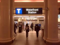 Ensure wayfinding signs and features have a common template (colour, materials, fonts, etc) so that the system reads as a comprehensive package and is easily recognizable by transit users.