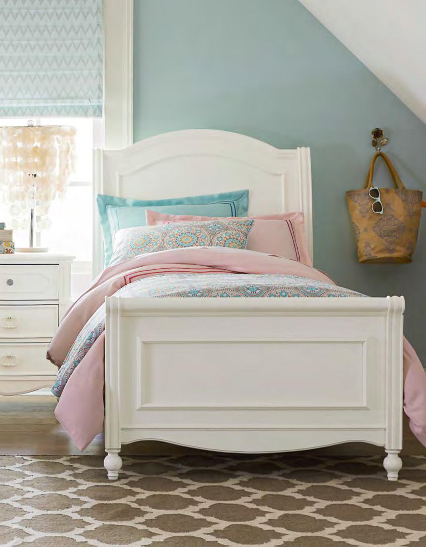 CHELSEA SLEIGH BED, TWIN