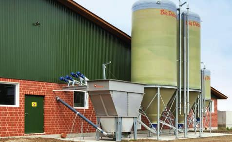 CCM metering directly into the mixing tank CCM (corn cob mix) and other by-products of the food industry are high-quality feed components.