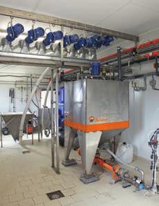 Advantages of the SwapTank system 4 small as well as large amounts of feed are mixed and dispensed very exactly and uniformly > very flexible system; 4