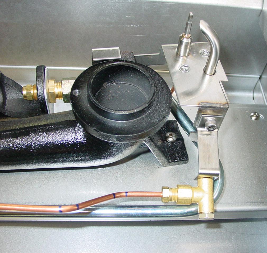 (Refer to Fig 15). NOTE: The 'Low Fire Screw' should be sealed with coloured paint on completion of the low fire adjustment. Fig 16 Open Burners ('PF' - Pilot & Flame Failure Option) 1. 2. 3. 4. 5. 6.