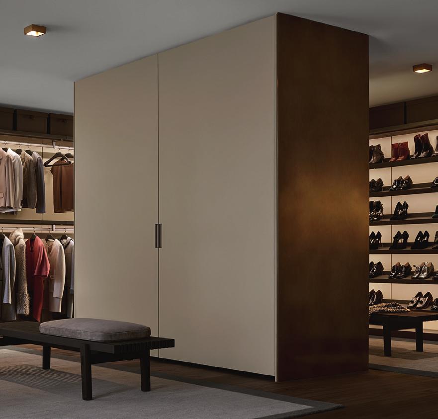 Skin CR&S Poliform The wardrobe Skin was designed to be minimal and sleek, comes in with aluminium handles as an