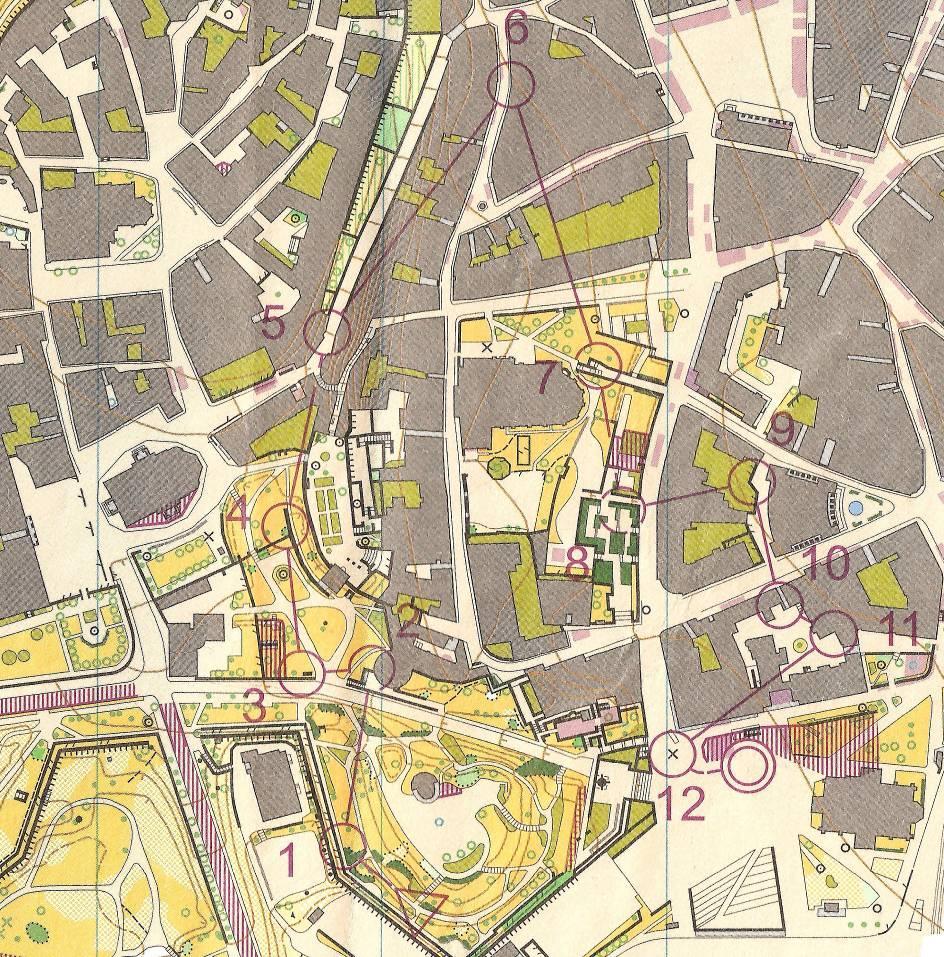 Geograafid ja orienteerumissport 189 Tallinna vanalinn 2016. Vähendatud väljavõte 2016. aasta veteranide maailmameistrivõistluste sprindikaardist 1 : 4000. Kaart Markus Puusepp ja Mait Tõnisson.