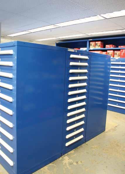 CABINETS: Preconfigured Cabinets CABINETS: Preconfigured Cabinets RP1144AL 33 in. (838 mm) High 7 Drawers 105 Compartments Usable Drawer Height 6 lbs. (139 kg.) Shipping Weight RP1145AL 33 in.