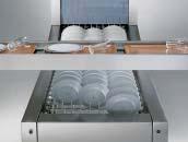 the possibility to process up to 1500 trays/h The WT730 TCW dishwasher is made of a special conveyor belt with two
