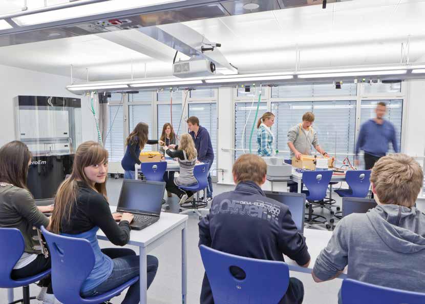 6 School We are the technological market leader in Europe for fitting out multi-functional sciences classrooms.