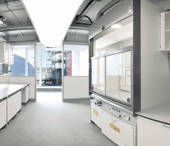32 Fast modification of rooms Our service ceiling system will help you respond to new tasks in the laboratory.