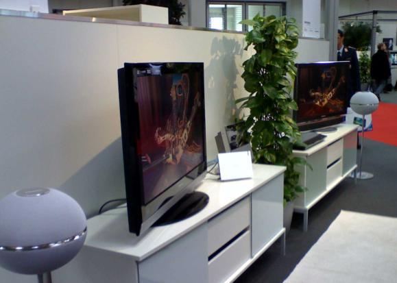 Entertainment Solutions Boost your multimedia experience!