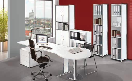 1+1a+1a 1a ARTLINE TRANSPARENT Table with frames in chrome. Optional with panels in anthracite or white. Stable because of side supports with a metal frame (chrome covered).