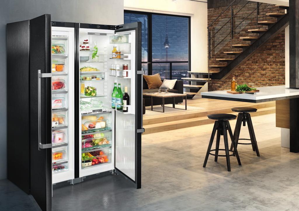 Side-by-Side fridge-freezer SBSbs 8673 1 2 7 1 The BlackSteel is