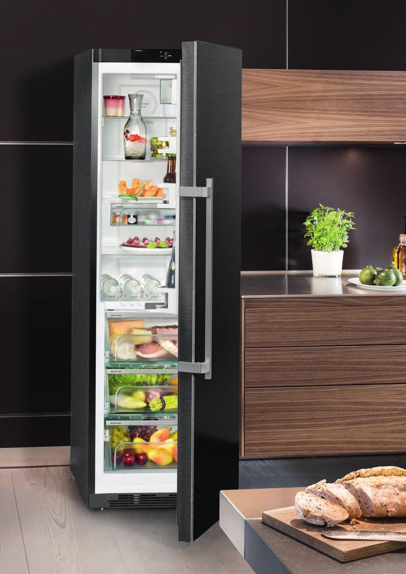 Fridge KBbs 4350 In the BioFresh compartments food retains its healthy vitamins, aroma and appetising appearance