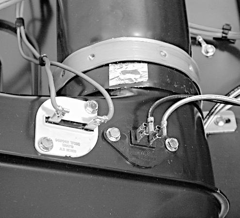 THERMAL FUSE Refer to page 4-7 for the procedure for servicing the thermal fuse. Electric Dryers: The thermal fuse is wired in series with the drive motor.