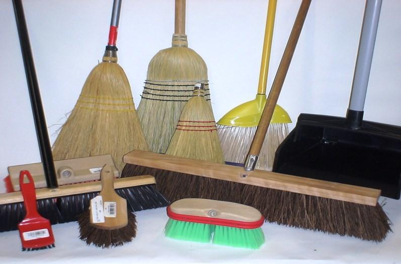 Brooms, Brushes & Handles Floor Machines & Vacuums