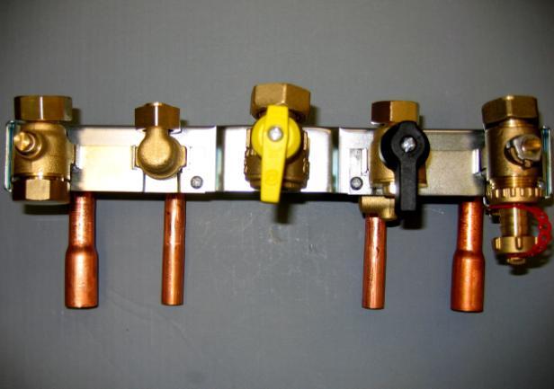 These kits are there to aid installation and remove the need for the installer to provide isolation valves for the boiler System Boiler Connection Kit Combi Boiler Connection Kit Important Note: The