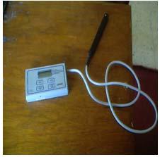 Fig. 3: Hand held for measuring relative humidity inside the box. 2.