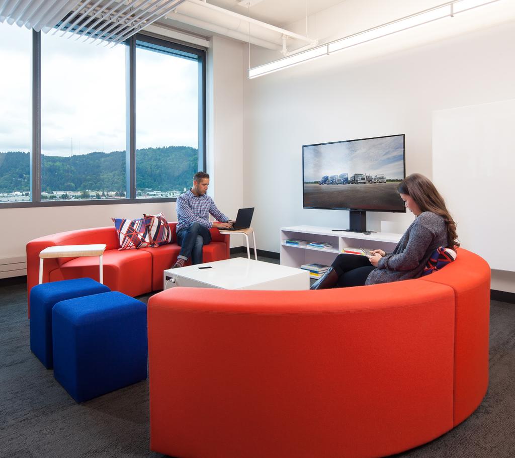 Knoll Workplace Research Project Case Study: Automotive Daimler Trucks North America Portland, OR When Daimler Trucks North America decided to invest in a new headquarters for their design and