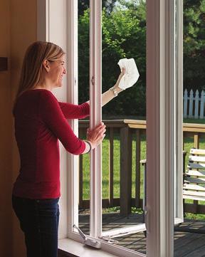 Pinnacle casement windows are built with superior strength hardware that functions smoothly.