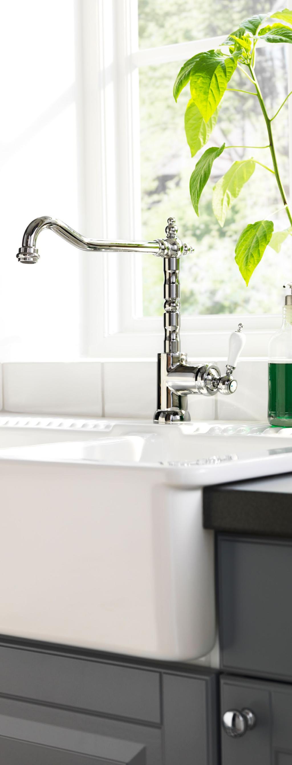 Some of our top mounted sinks can even be ordered as under-glued sinks in a custommade worktop.