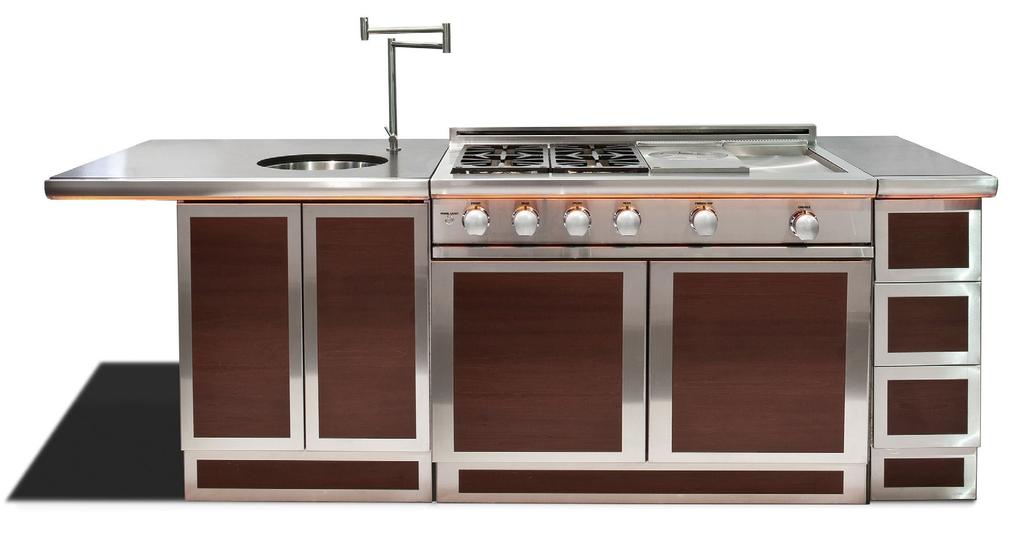 Oven Door Trim Options: Polished Stainless Steel (standard) Polished Brass Polished Copper 48 Indoor Professional Rangetop (CG4T) shown above.