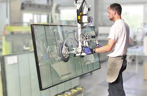 vertical handling of glass elements Vacuum lifting device VacuMaster
