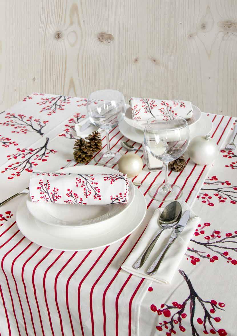 KITCHEN 24 CHRISTMAS TABLE RUNNER 25 CHRISTMAS TABLE CLOTH Table runner in design with