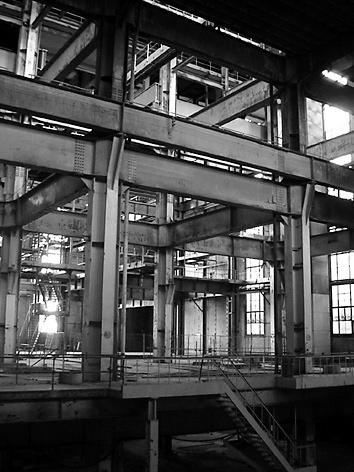 Klaske Maria Havik Figure 11] Hidden city tour of e Hague. Former power plant built in 1908. city are now being rediscovered and redeveloped or used in a different way.