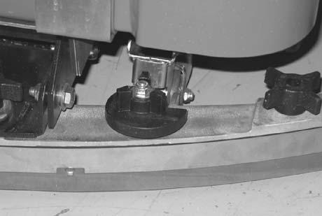 MAINTENANCE ADJUSTING REAR SQUEEGEE BLADE DEFLECTION Deflection is the amount of curl the squeegee blade has when the machine moves forward while the squeegee lowered to the floor.