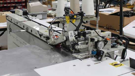 This unit includes electronic active edge guiding system, providing the capability to sew either straight or contoured seams.
