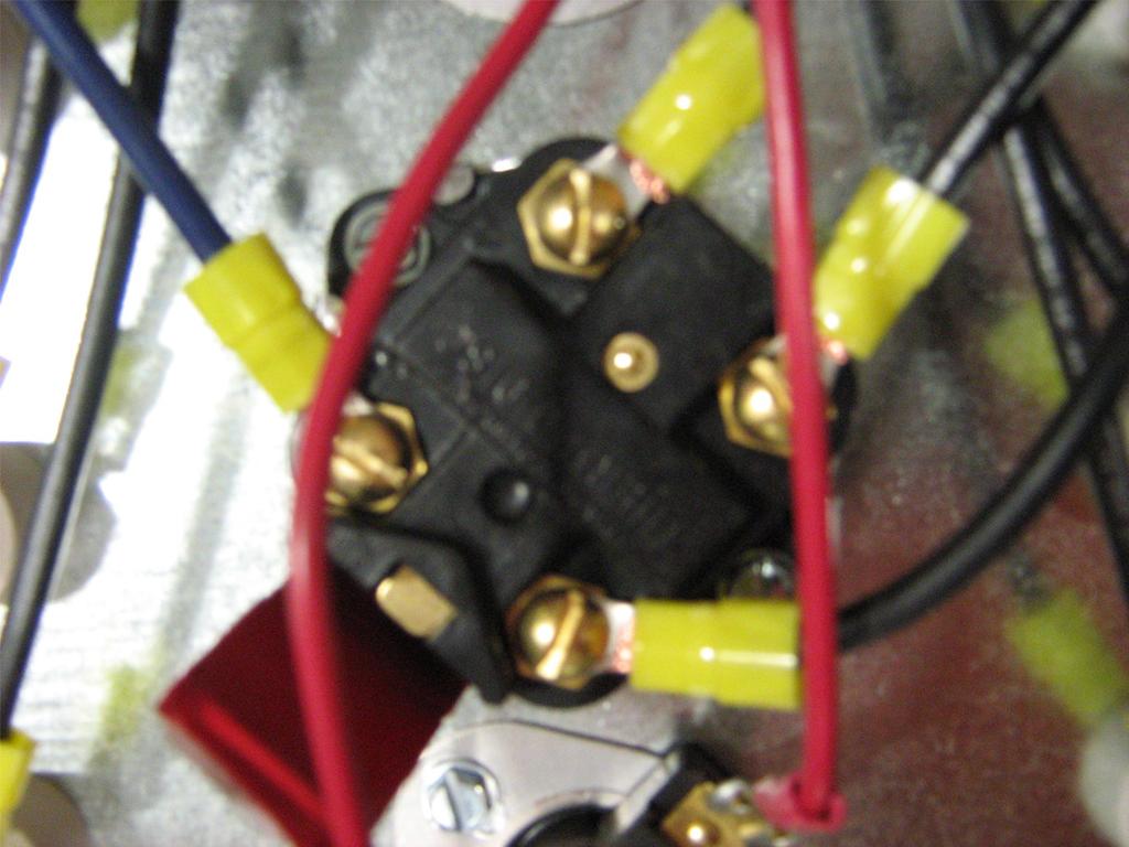 the same function as the standard magnetic contactors, but