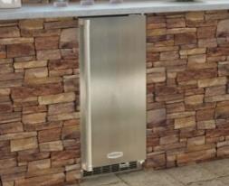 OUTDOOR REFRIGERATOR/FREEZERS Picture 24" Marvel Outdoor Refrigerator/Freezer Certified for perfomance to endure the elements, like rain, corrosion, Top-mounted vertical freezer with self-closing