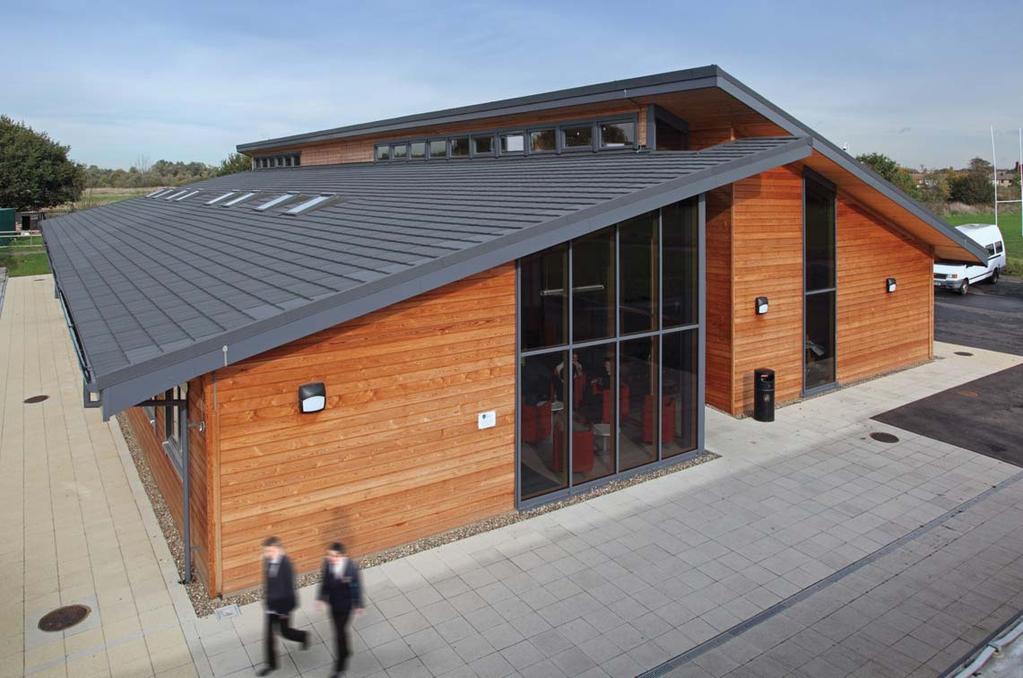 OCKENDON ACADEMY PROJECT: SCHOOL LOCATION: ESSEX DESIGN: ARCHITECT SIMON LAWRENCE, CABINCO LTD Two new timber buildings at Ockendon Academy have seen use of 53 FAKRO Electro roof windows with blinds.