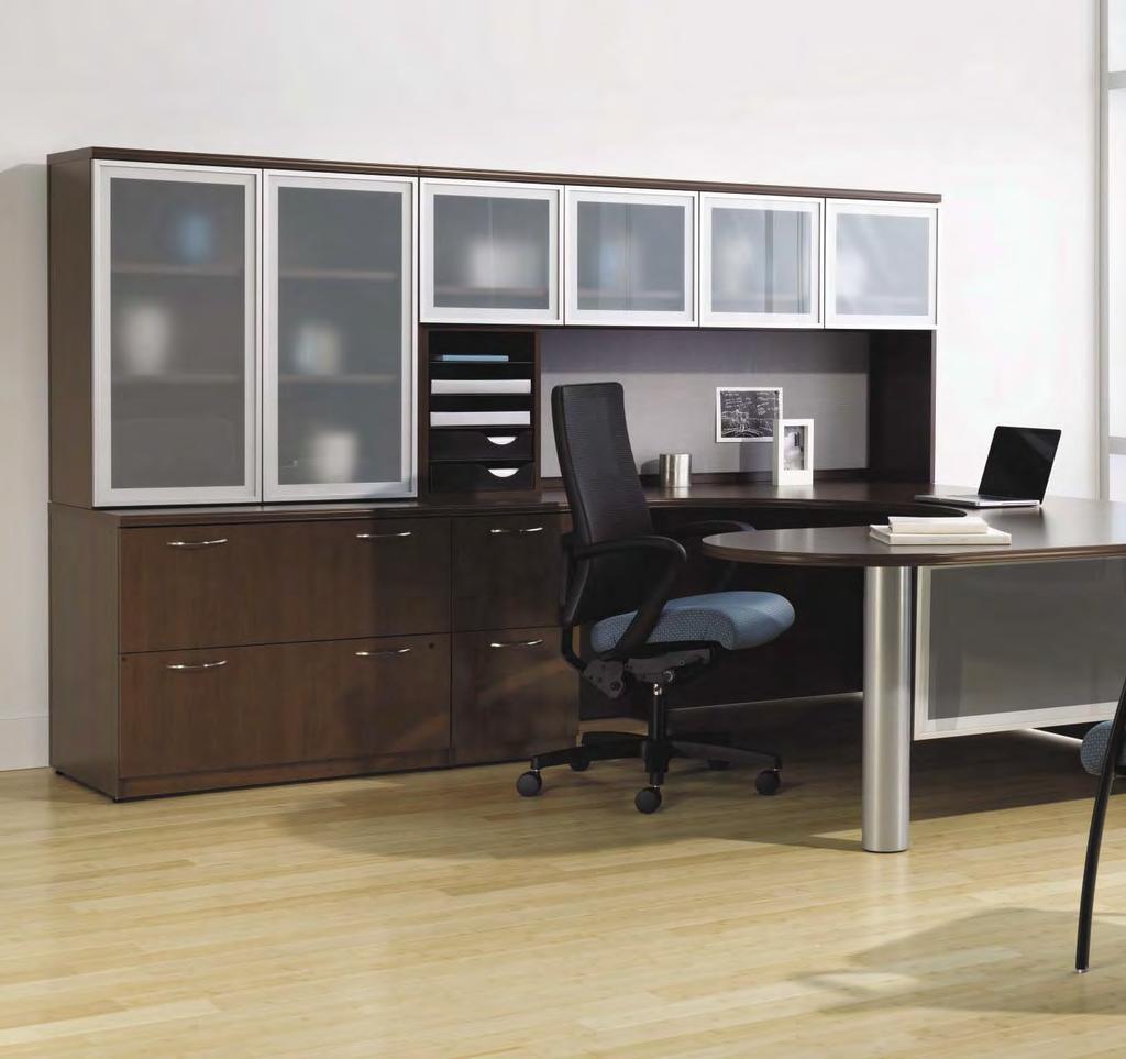 LAMINATE DESKS Park Avenue Laminate and Ignition inspired by Academy palette, page 266 Park Avenue Collection Big-City Style for Small-Business Budgets Executive offices come with certain