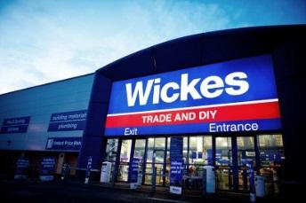 Leasehold portfolio matched to business needs Leaseholds concentrated in Wickes, Toolstation & PTS Rental uplifts cap / collar Selective re-gears to reduce rent where tenure attractive Ability to