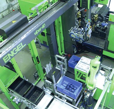 ENGEL automation Smaller footprint Opting for a tie-bar-less injection moulding machine often means a smaller machine can be used. As a result, moulds frequently use the whole platen surface.