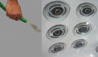 1) Spray jet inserts with a mixture of 1 part vinegar to two parts warm water and