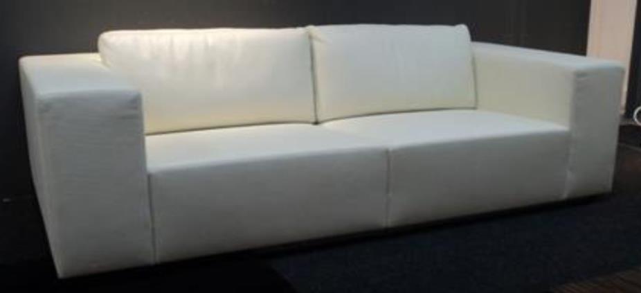 LIVING Sofas MILANO Partner: RIVOLTA Dimensions: W200cm x D104cm x H69cm Colours/finishes: