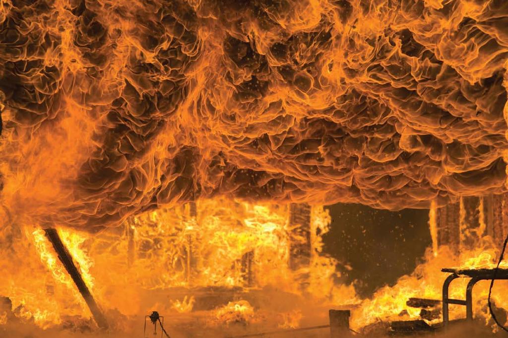 Backdrafts and flashovers By Colin Deiner, Chief Director, Disaster Management and Fire Brigade Services, Western Cape Government There are various ways to recognise the signs of a potential