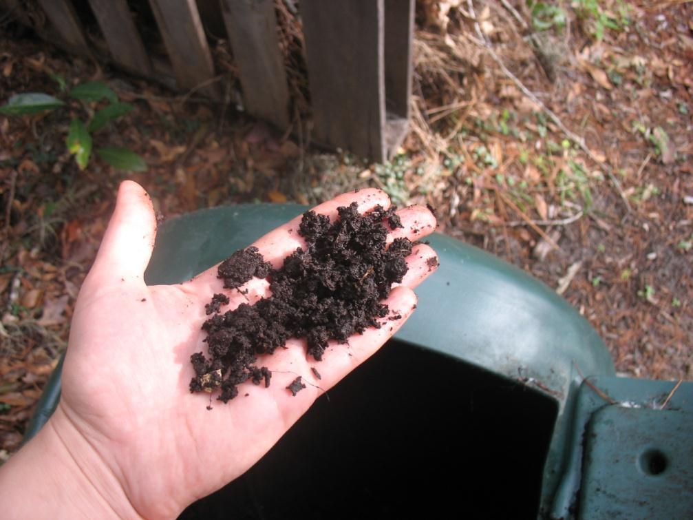#7: Recycle Organic materials return valuable nutrients to the landscape and can cut down on fertilizer costs Make