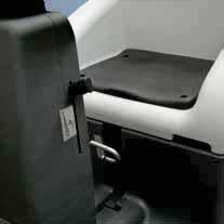 40 The comfortable and ergonomic seat allows the operator to work effortless for a long time, improving productivity.