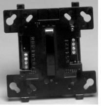 EQUIPMENT / PRODUCTS 3.9.8 Module Cover, 4 Square Each 4 Square addressable device is shipped with a module cover and two self-tap mounting screws.