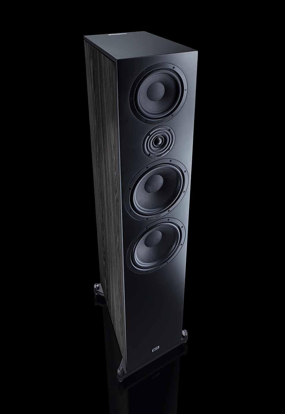 Floorstander with outstanding sound characteristics and innovative