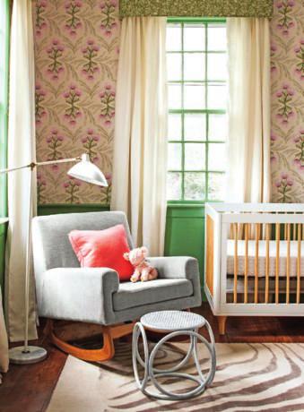Hranowsky chose a neutral backdrop, Benjamin Moore s Dove Wing, for the bedroom, living room, kitchen, and hallway, which meant Lulie s cheerful textiles and art could take center stage.
