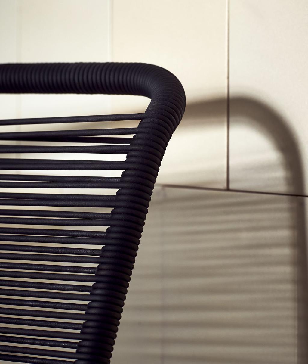 THE PANTON ONE CHAIR IS BOTH PLAYFUL, ELEGANT