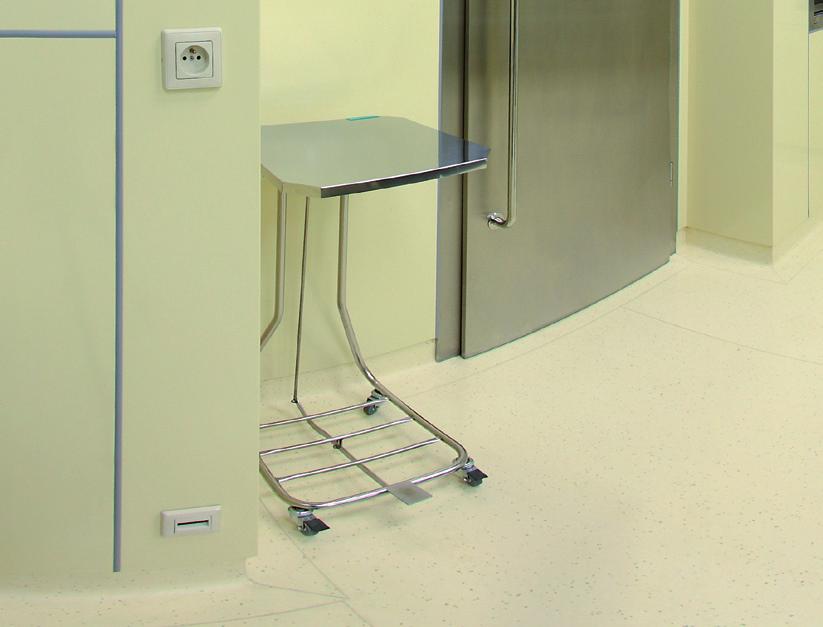 ALVO trolleys for linen transportation are made of the highest quality stainless steel. The trolleys are designed to store clean and dirty linen in the operating room and other facilities.