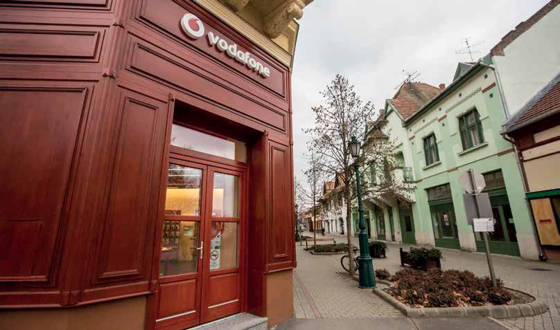 CATEGORY: NON - FOOD RETAIL Vodafone store, Gyula VRV IV keeps customers comfortable in Vodafone s new store Location Country: City: Hungary Gyula The ability to react quickly to rapid