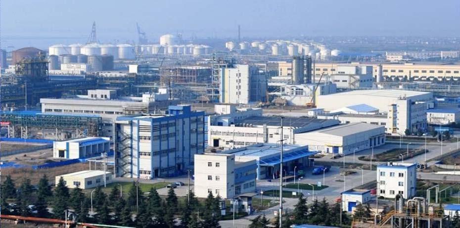 THE ZHANGJIAGANG SILICONES COMPLEX A WORLD- SCALE INTEGRATED PRODUCTION SITE Integrated silicones production in Zhangjiagang Siloxane Pyrogenic silica Silicone sealants